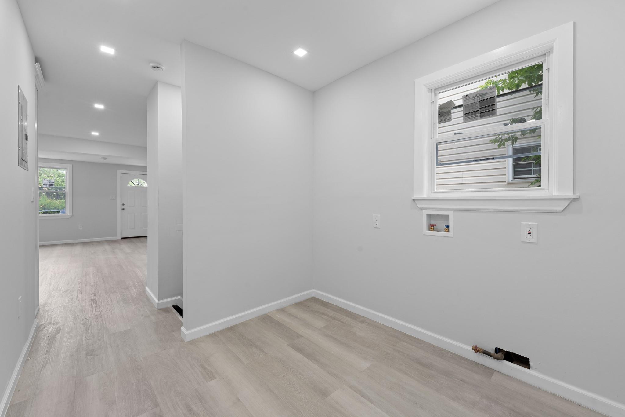 19432 113th Road, Hollis, NY 11412