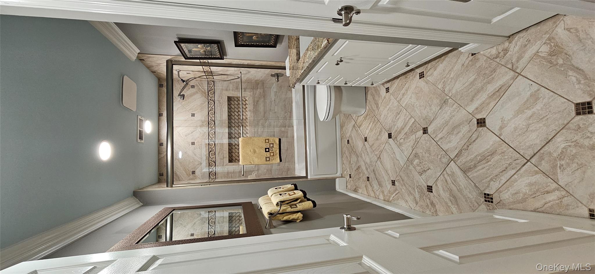 12 Omni Parc Drive, Nanuet, NY 10954