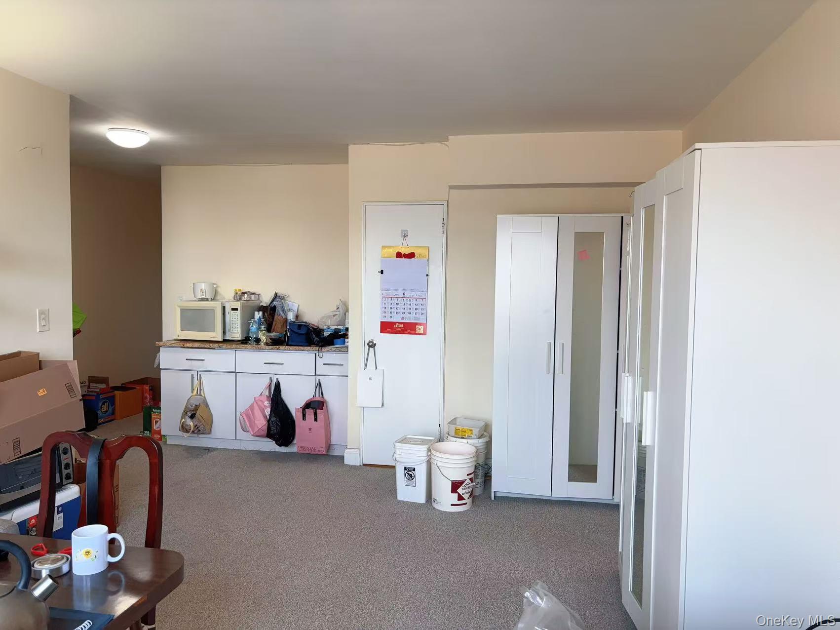 14450 38th Avenue # B5, Flushing, NY 11354