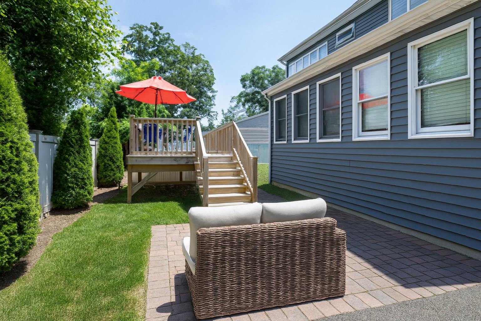 101 Toronto Avenue, Massapequa, NY 11758