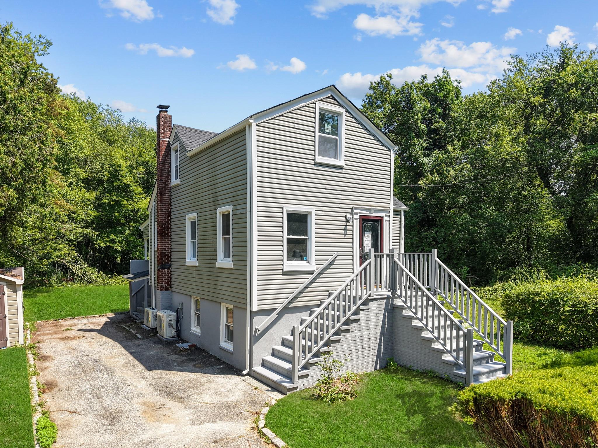 35 Cypress Street, Wyandanch, NY 11798