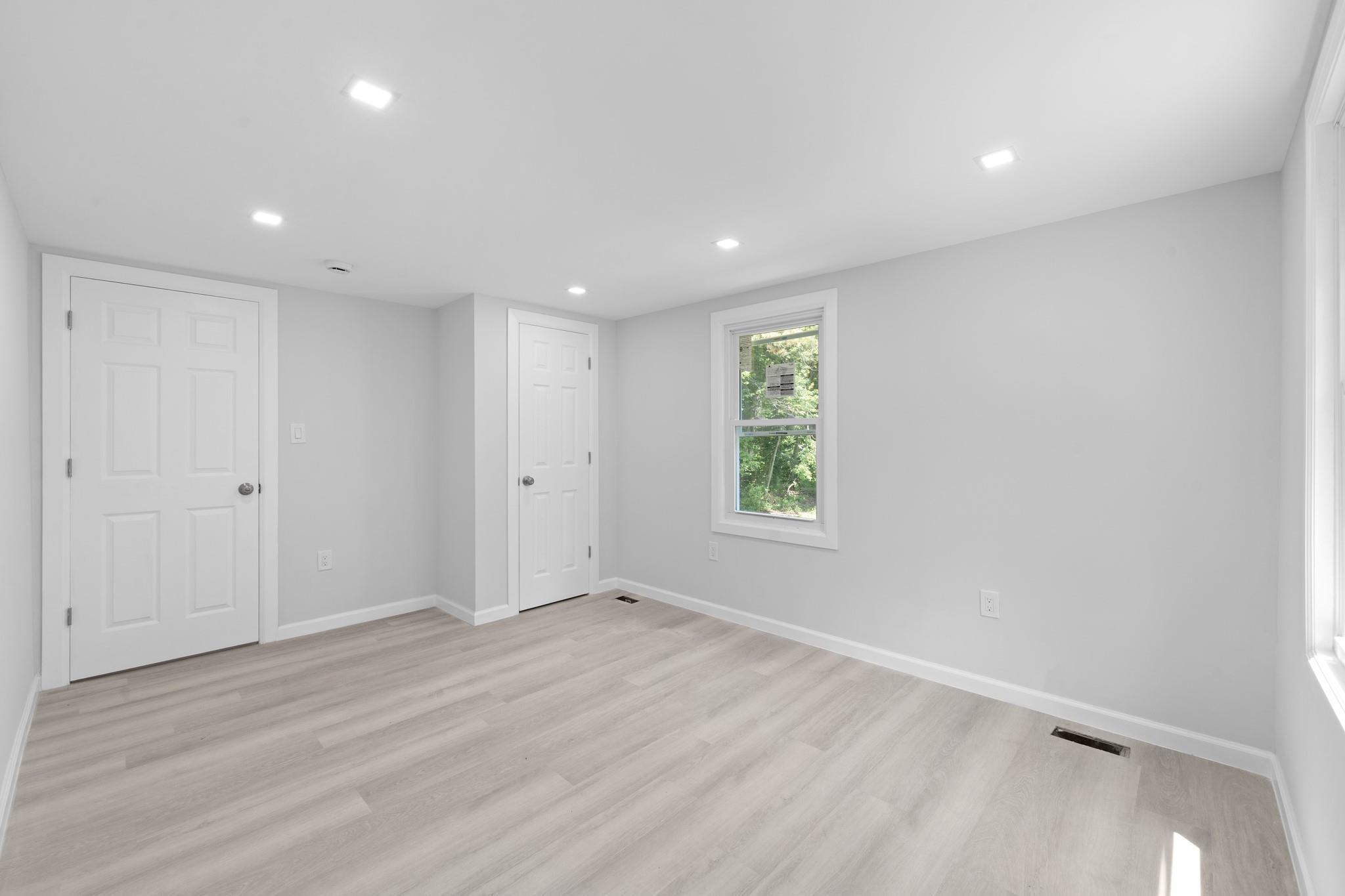 35 Cypress Street, Wyandanch, NY 11798