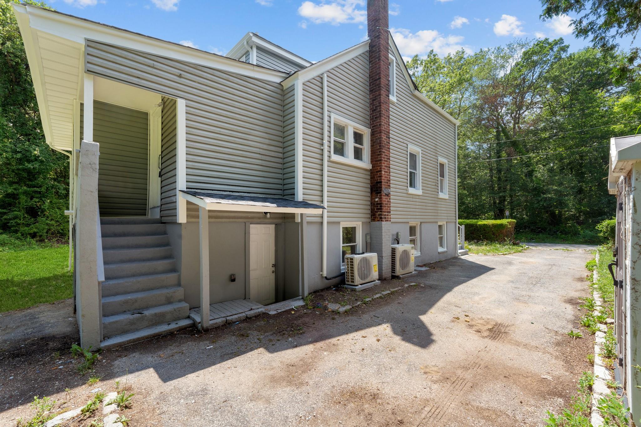 35 Cypress Street, Wyandanch, NY 11798