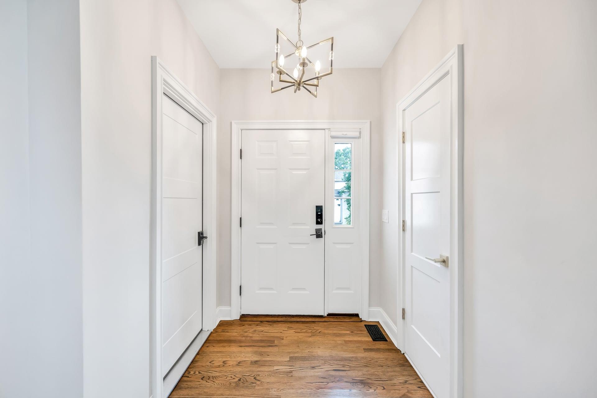 30 Sunflower Ridge Road, South Setauket, NY 11720