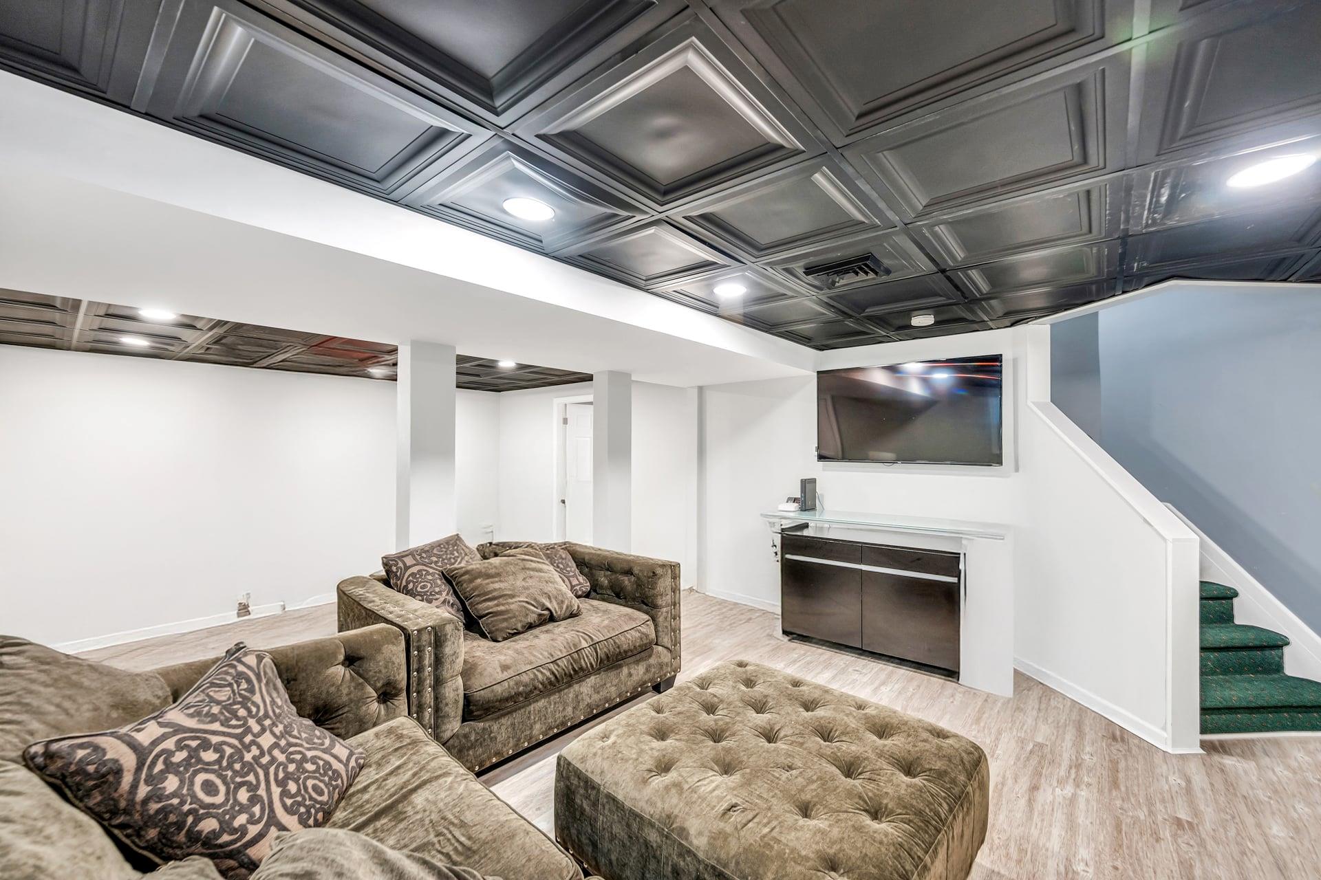 30 Sunflower Ridge Road, South Setauket, NY 11720