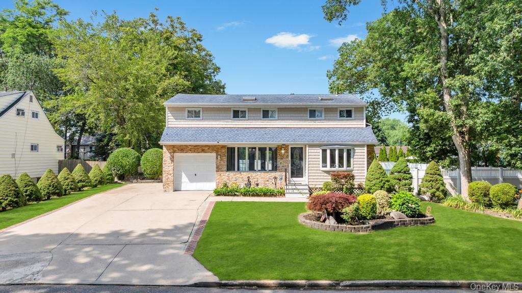 32 Clarkson Road, Centereach, NY 11720