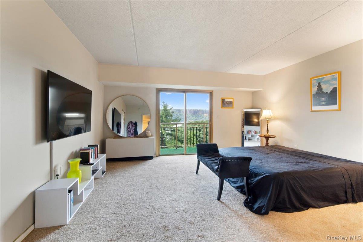 1020 Warburton Avenue # 9C, Yonkers, NY 10701