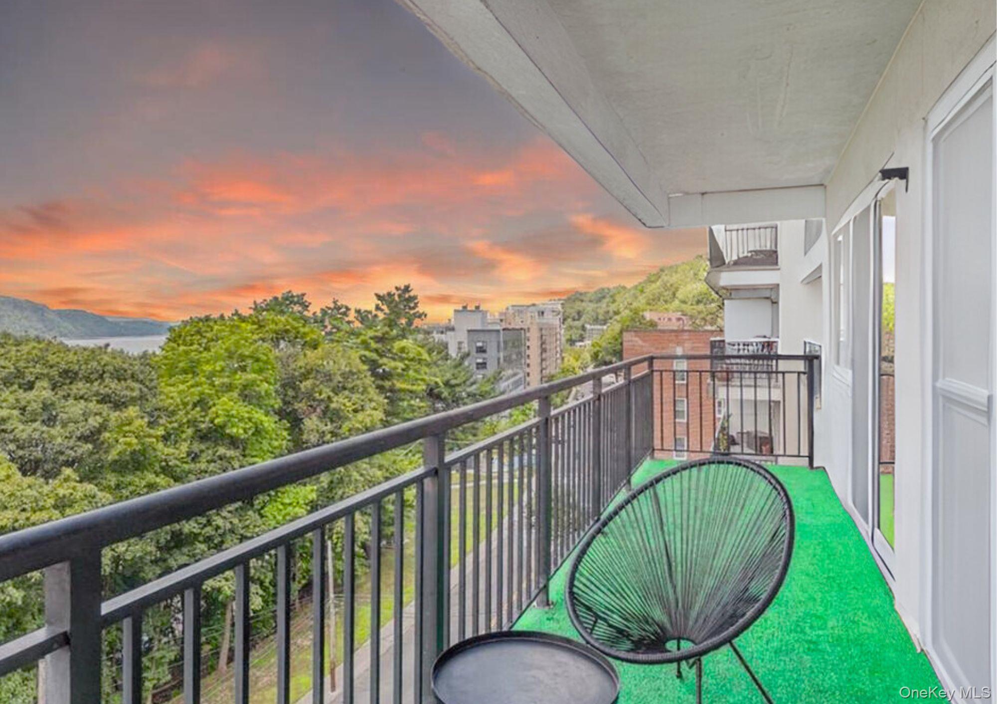 1020 Warburton Avenue # 9C, Yonkers, NY 10701