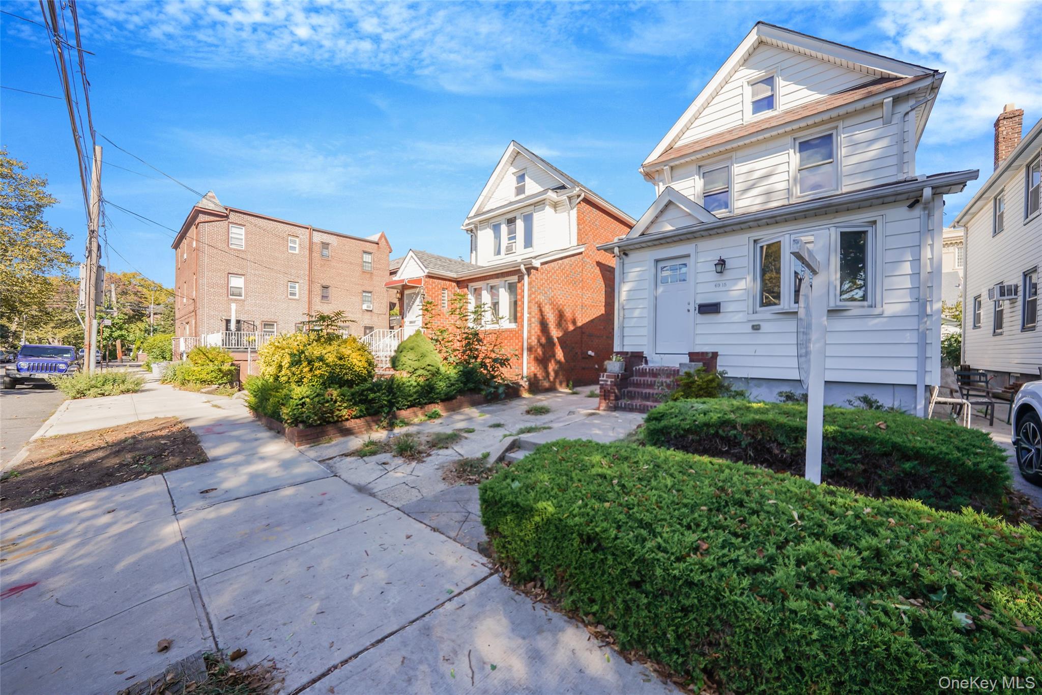 6915 Loubet, Forest Hills, NY 11375