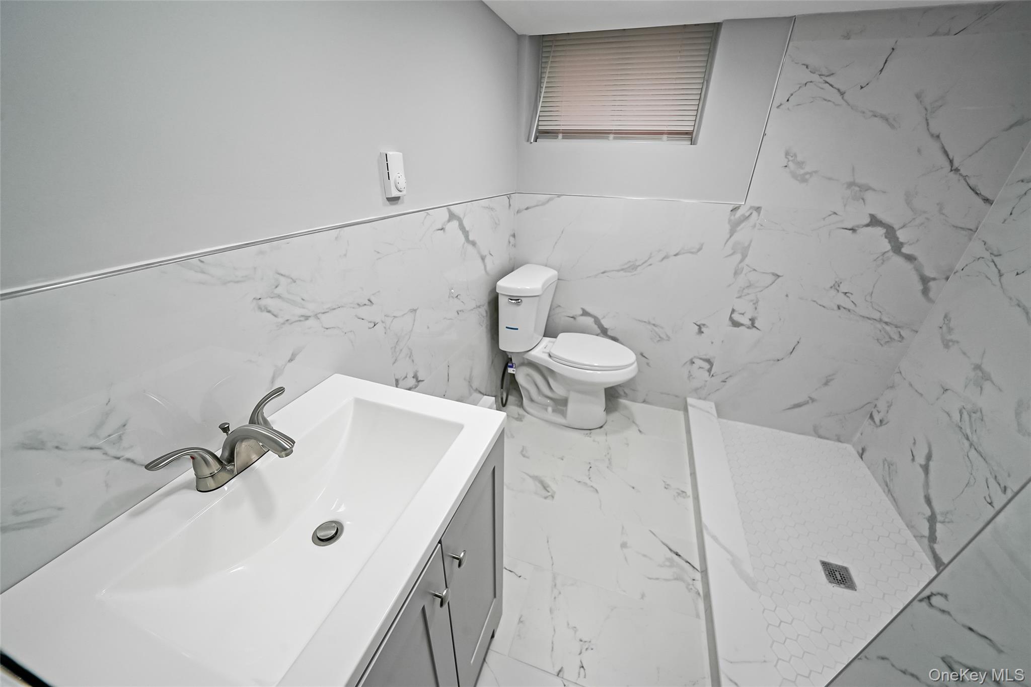 6915 Loubet, Forest Hills, NY 11375