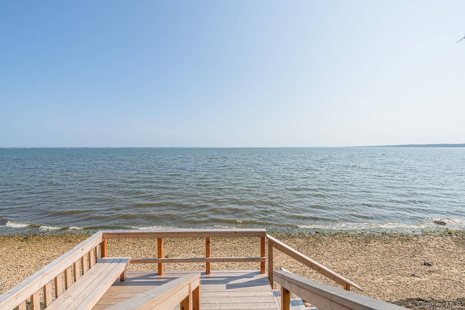 15 Eastway Drive, Southampton, NY 11968