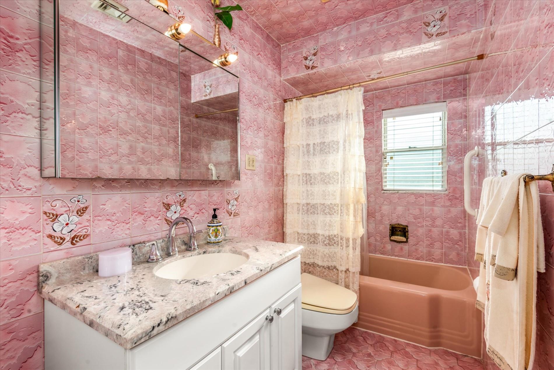 91-04 156th Avenue, Howard Beach, NY 11414