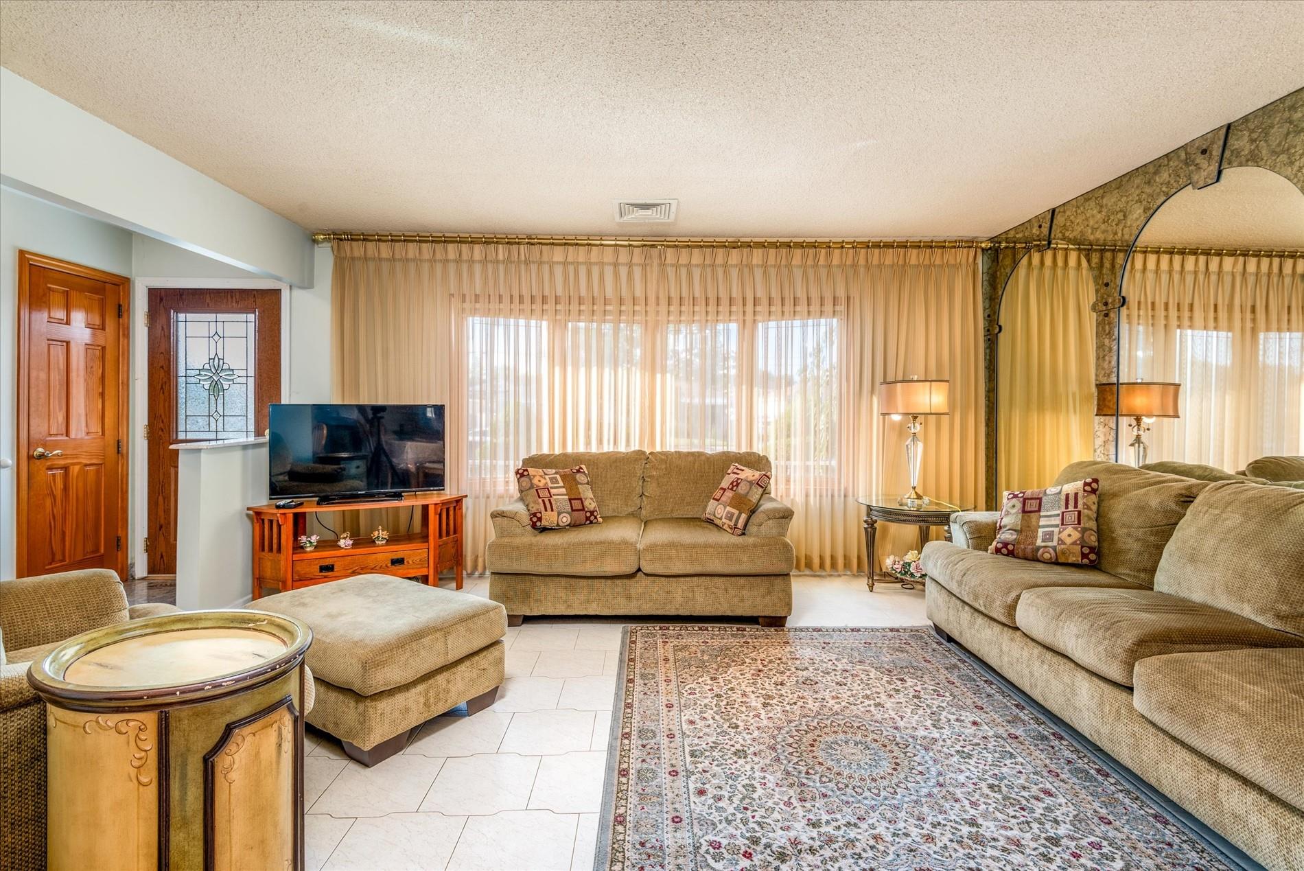 91-04 156th Avenue, Howard Beach, NY 11414