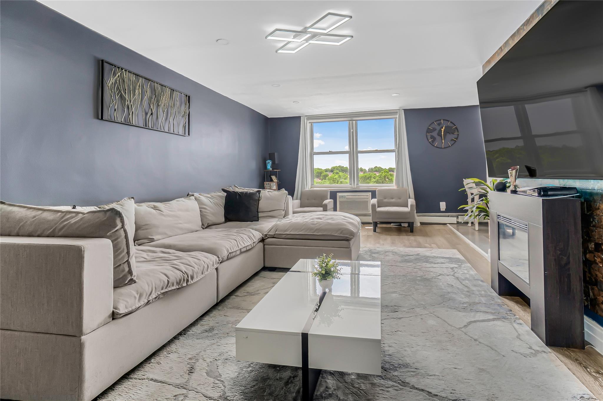 5444 Little Neck Parkway # 6C, Little Neck, NY 11362