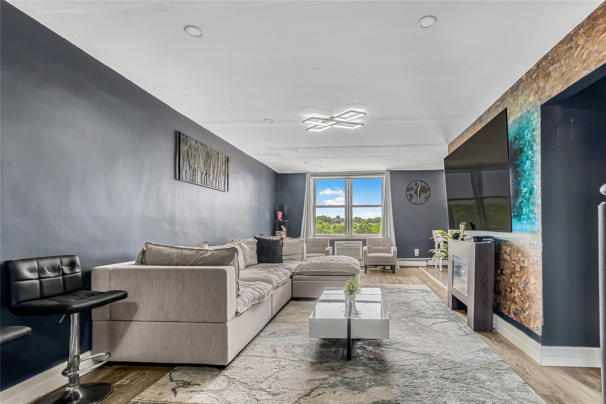 5444 Little Neck Parkway # 6C, Little Neck, NY 11362