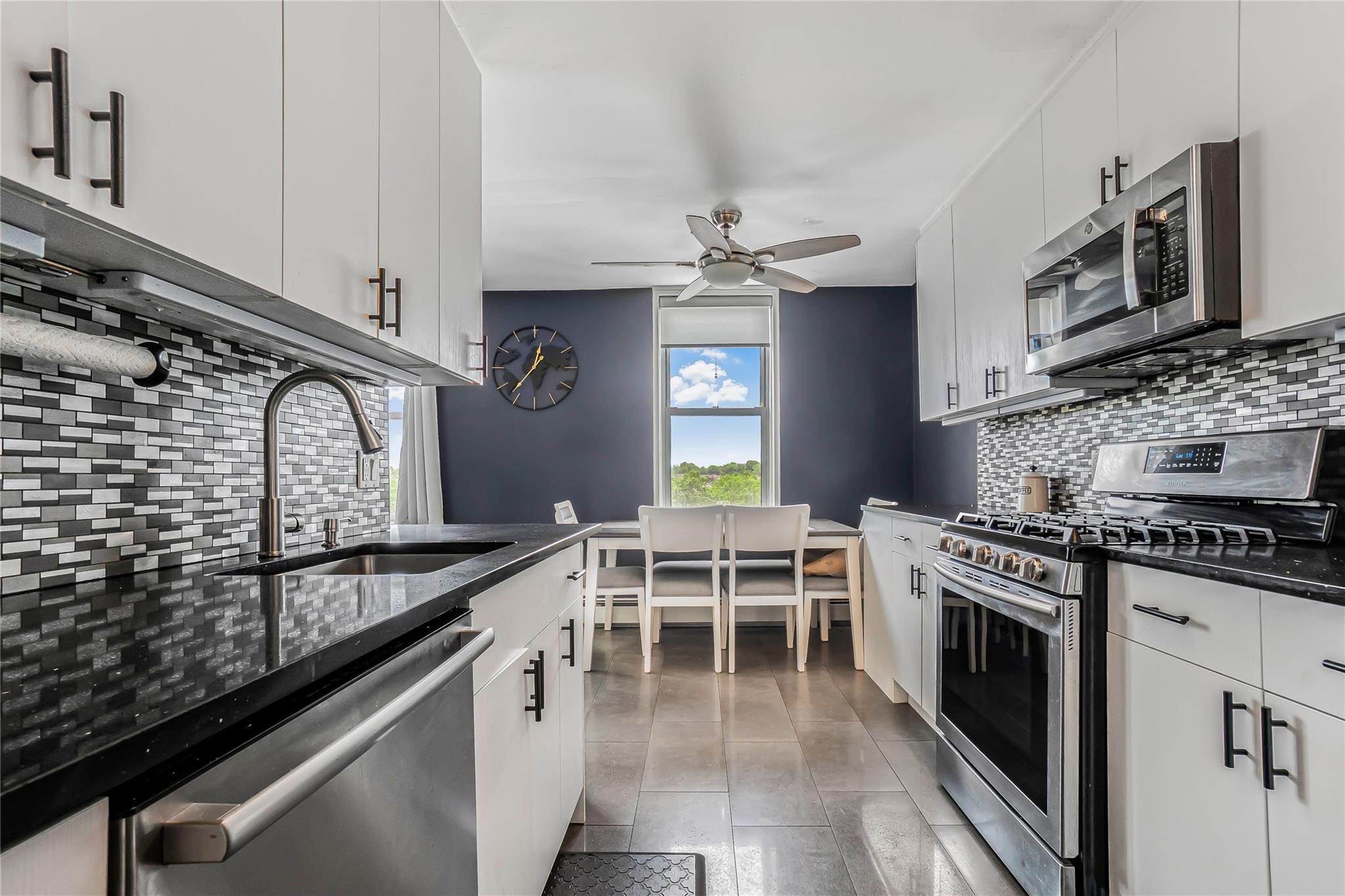 5444 Little Neck Parkway # 6C, Little Neck, NY 11362