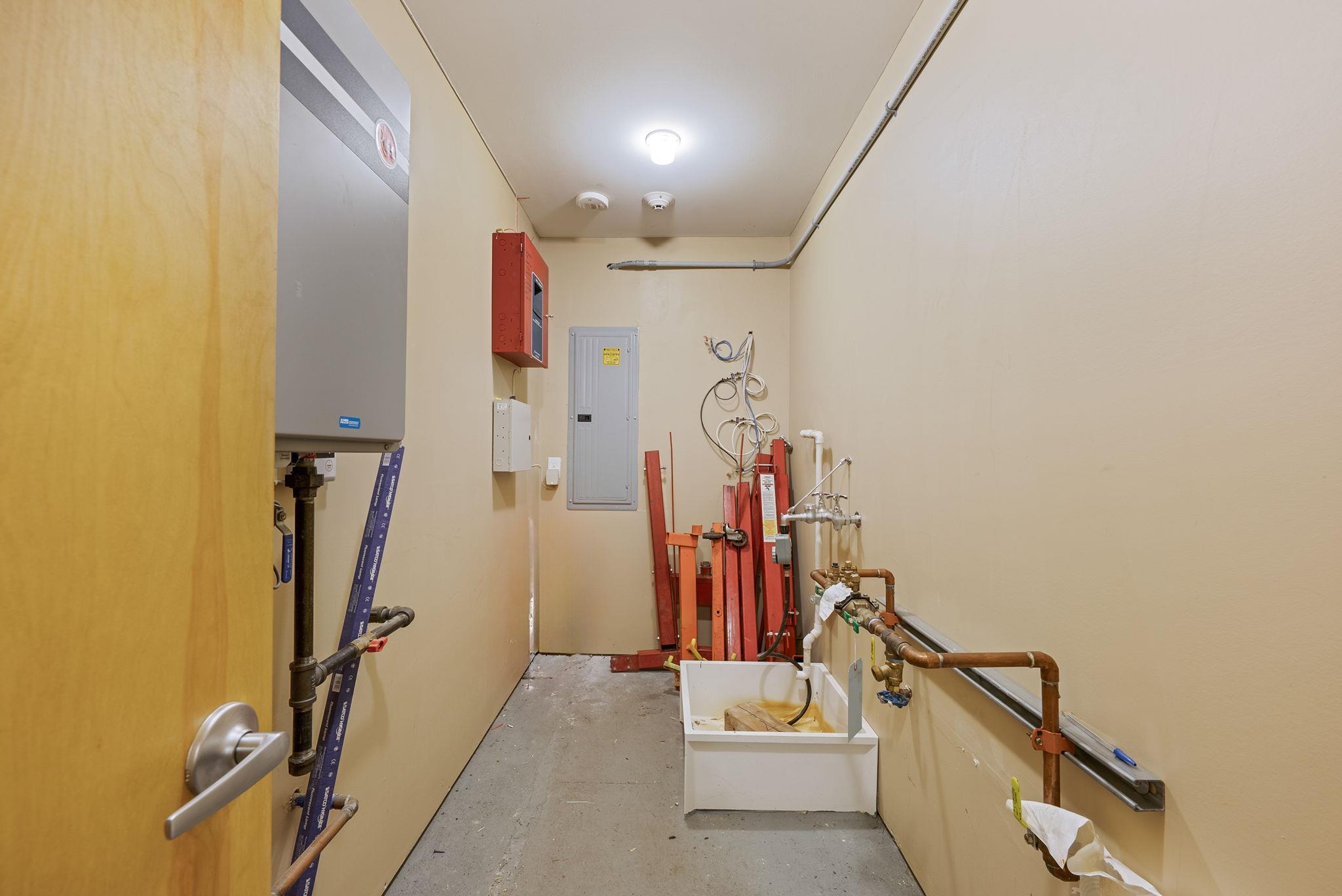 6 New York Avenue, Sound Beach, NY 11789