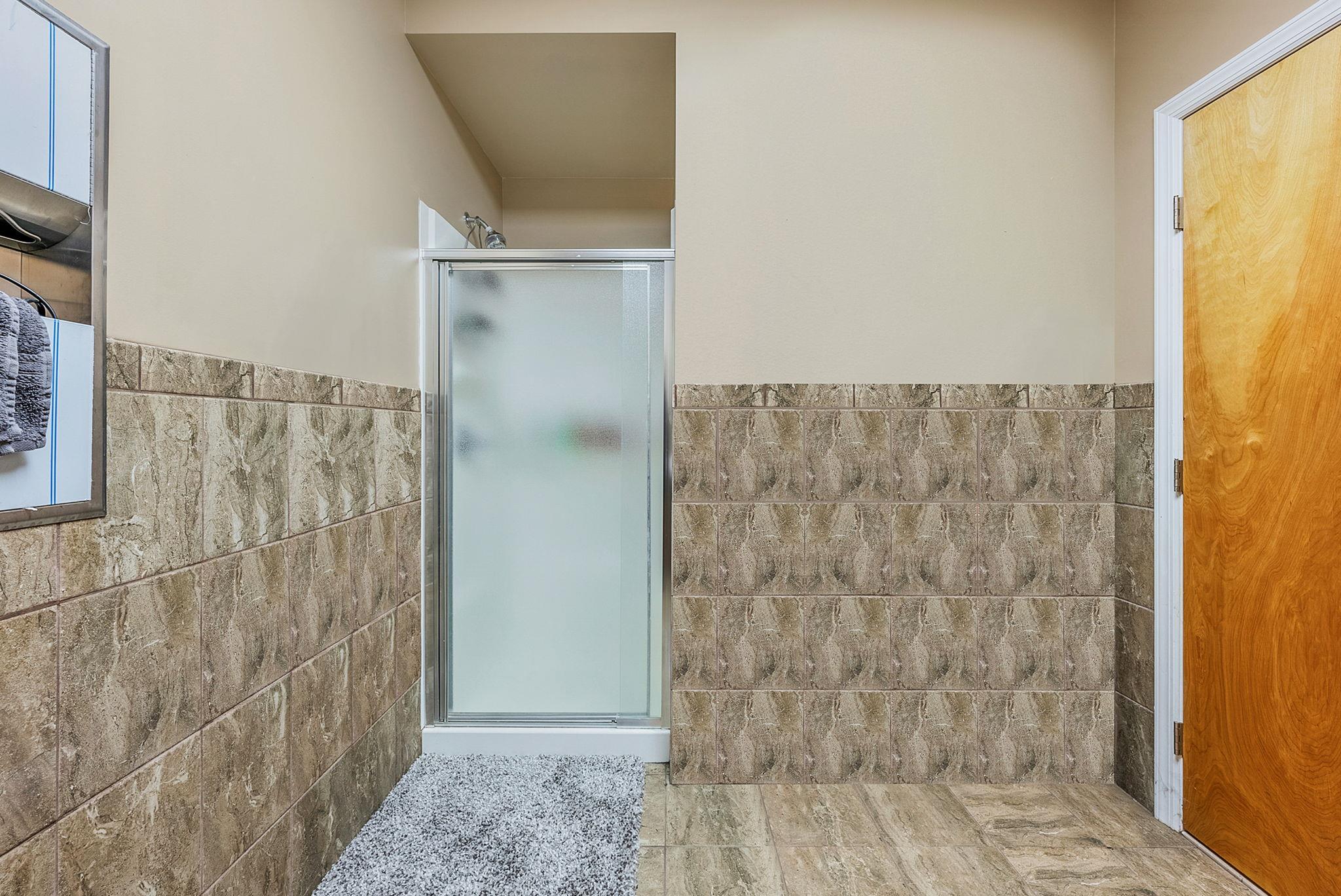 6 New York Avenue, Sound Beach, NY 11789