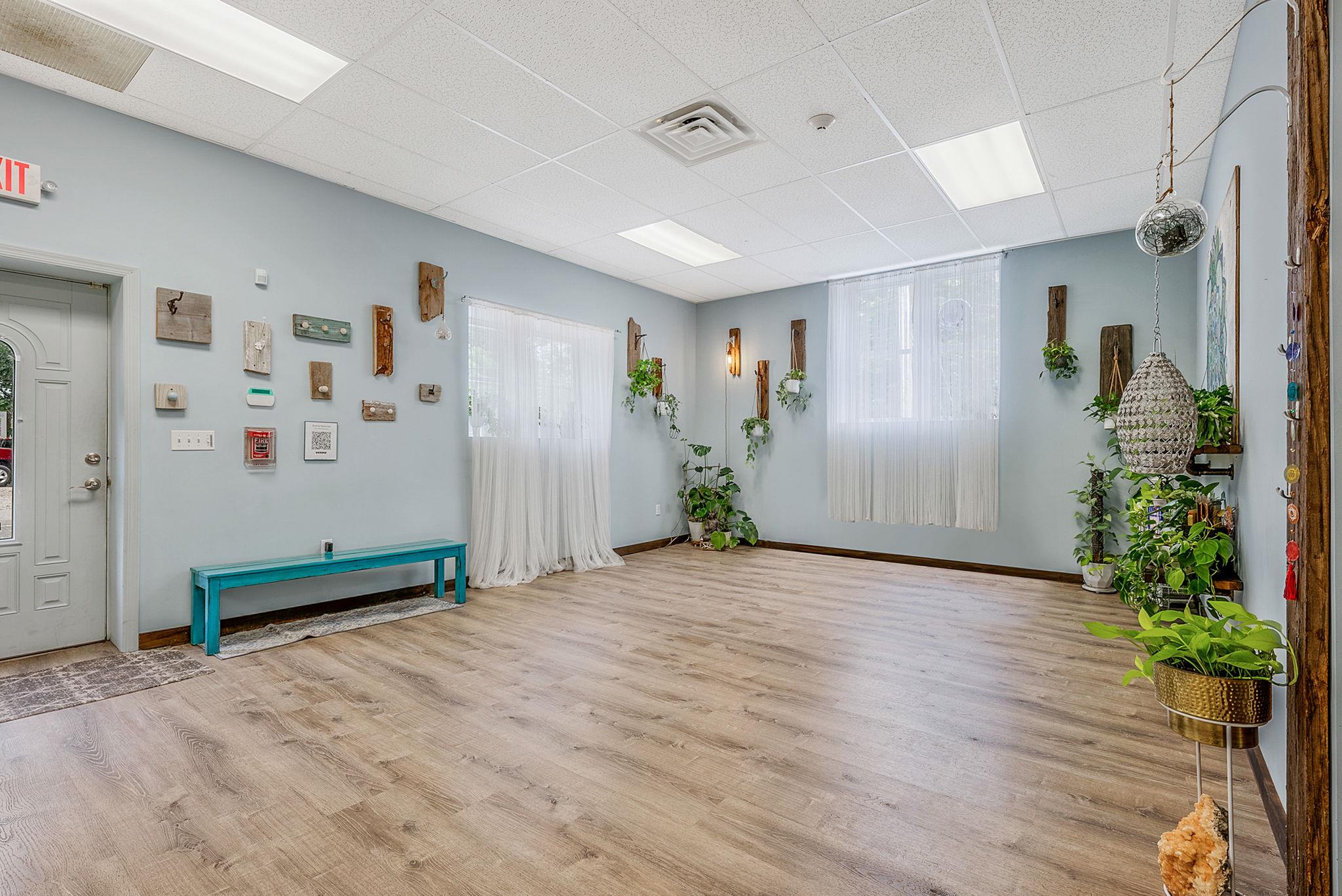 6 New York Avenue, Sound Beach, NY 11789