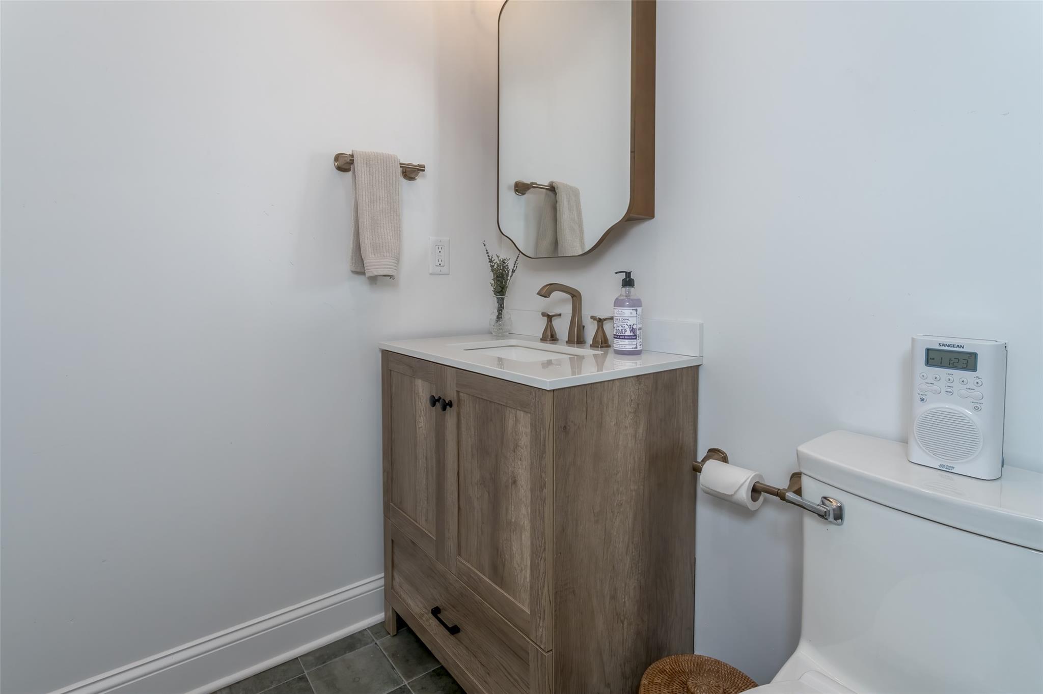 212 Homestead Vil Drive, Warwick, NY 10990