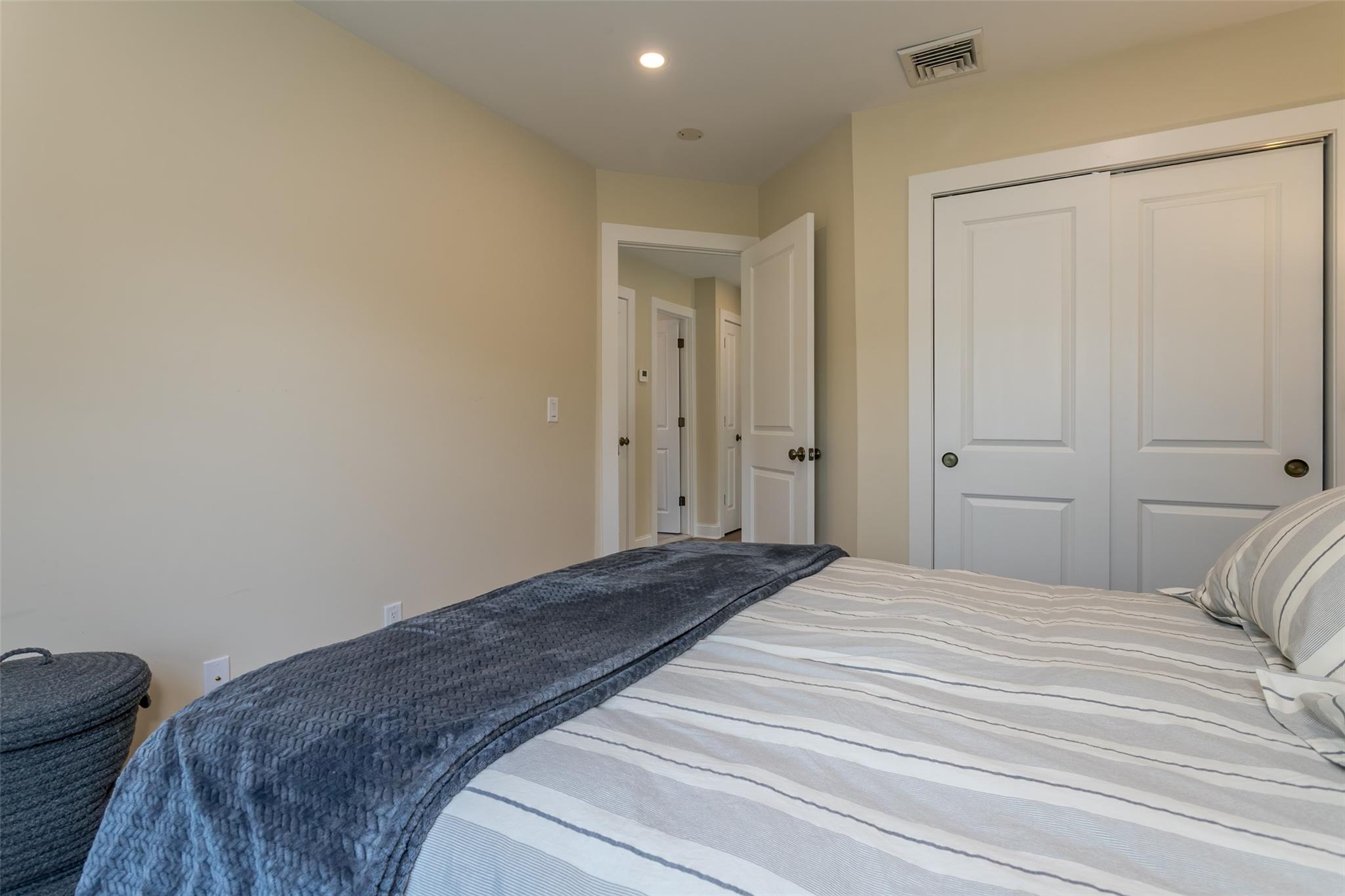 212 Homestead Vil Drive, Warwick, NY 10990