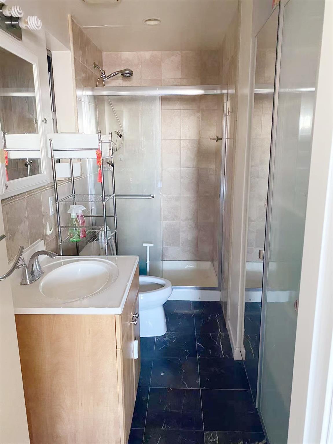 3138 137th Street # 5A, Flushing, NY 11354