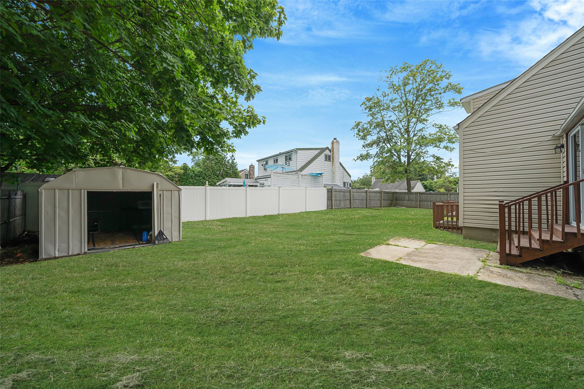 281 Carlls Path, Deer Park, NY 11729