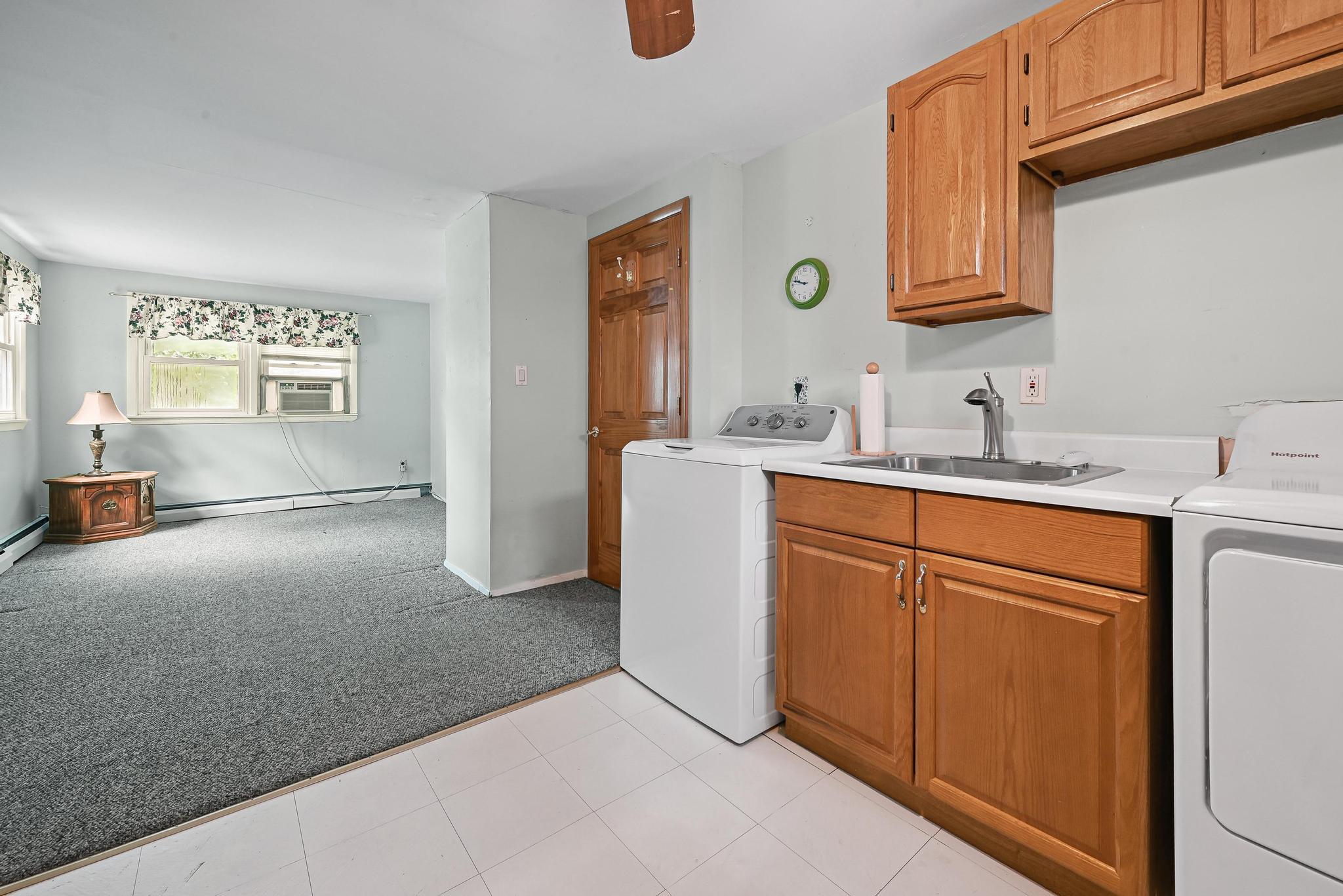 129 Spring Lane, Levittown, NY 11756