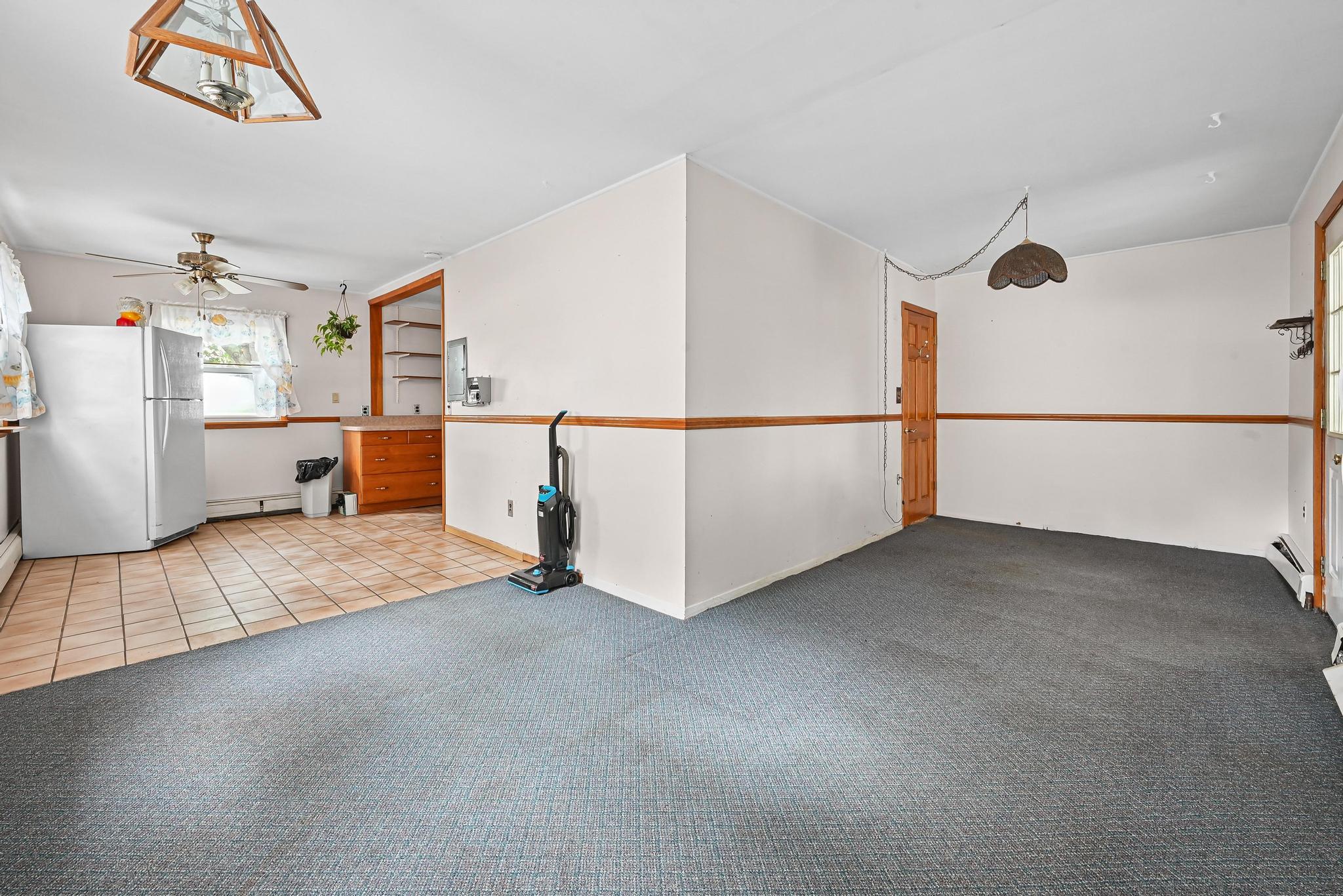 129 Spring Lane, Levittown, NY 11756