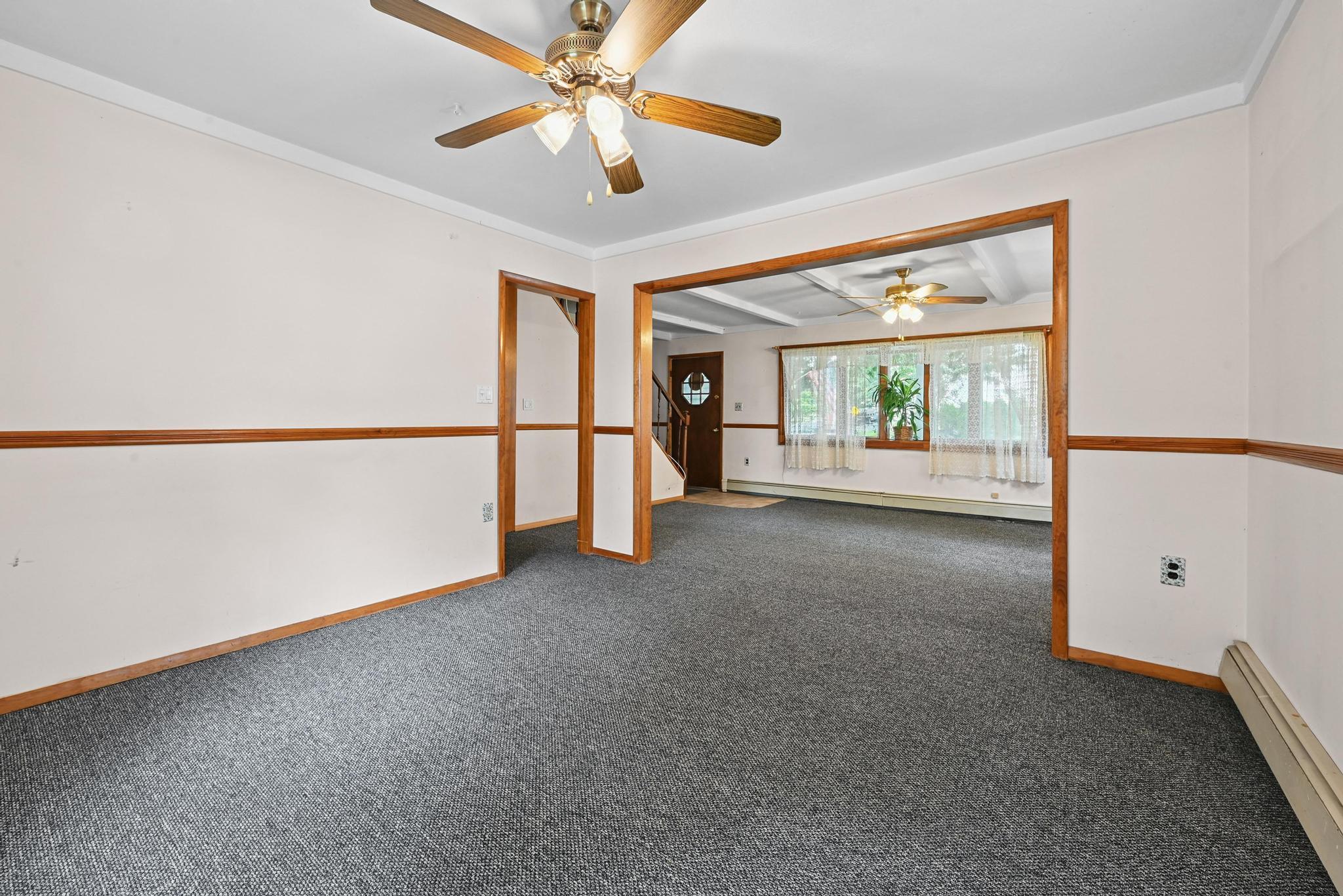 129 Spring Lane, Levittown, NY 11756