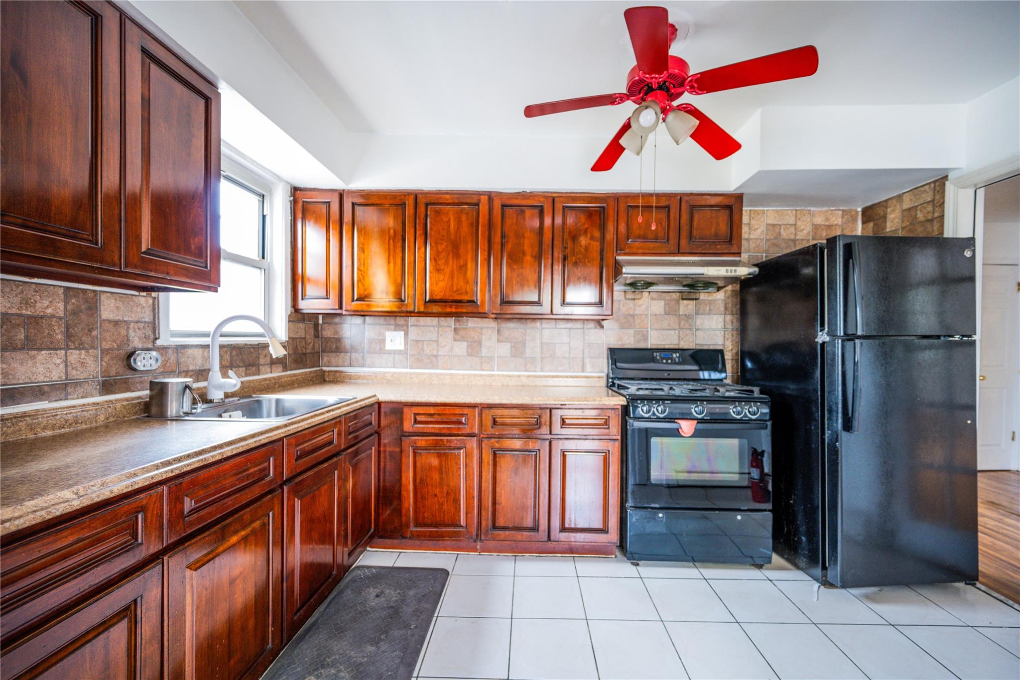 59-38 Xenia Street, Corona, NY 11368