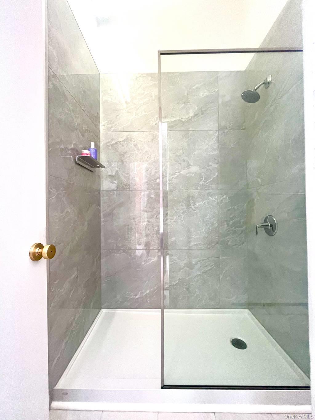 8 Beverly Road, East Hampton, NY 11937