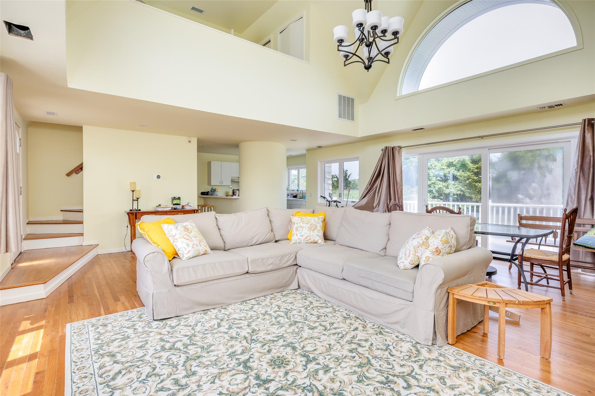 10 Bayview Road, Remsenburg, NY 11960