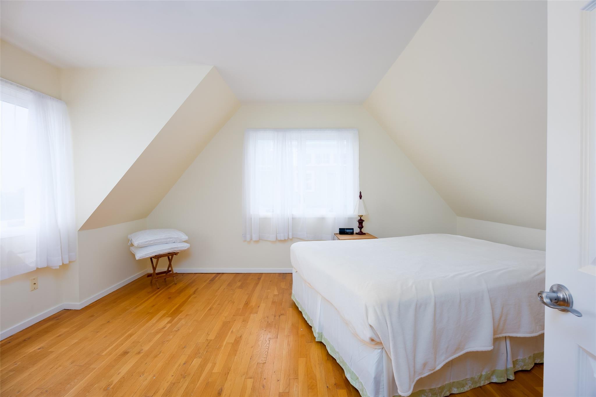 10 Bayview Road, Remsenburg, NY 11960