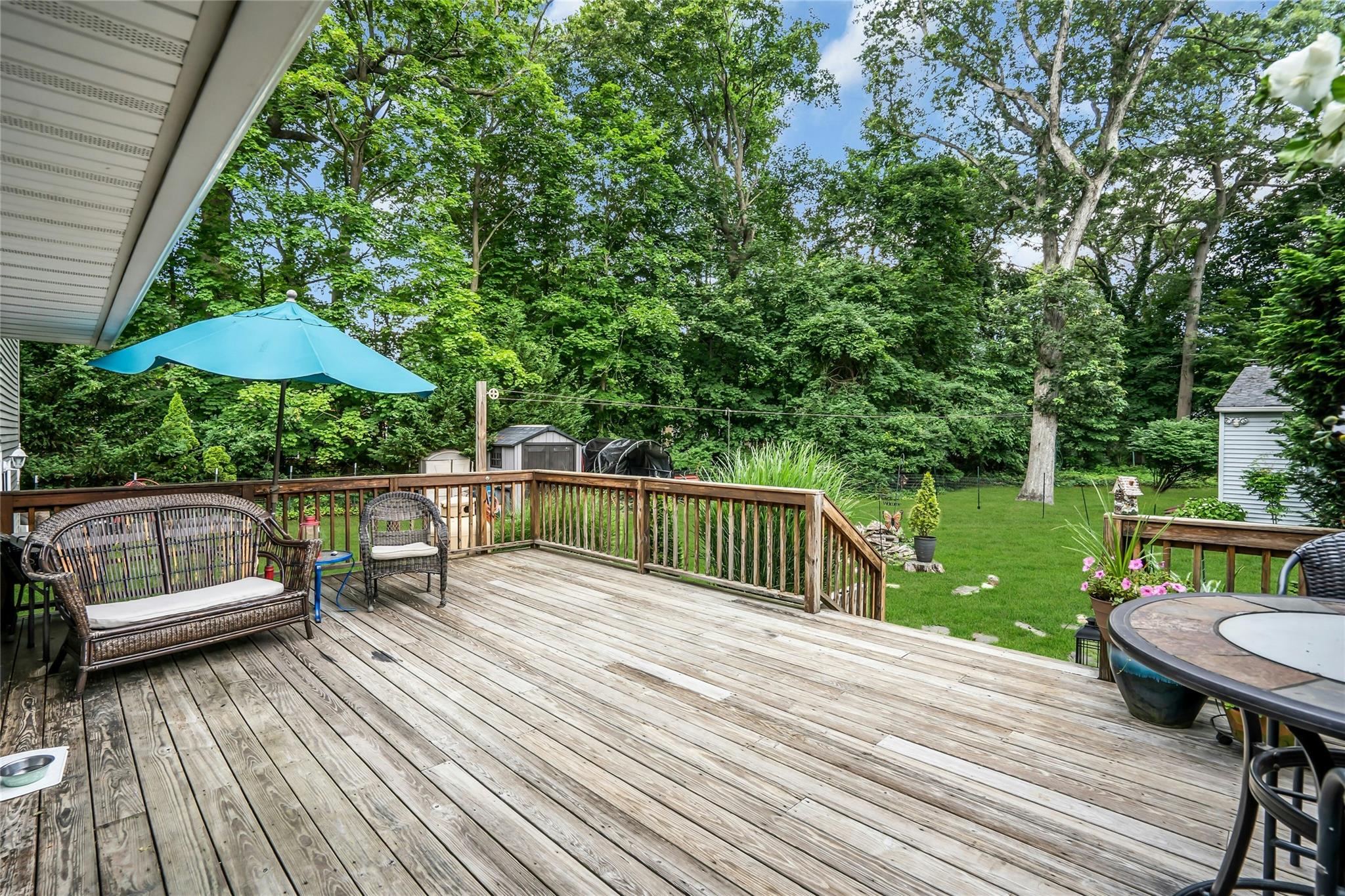 11 Grove Avenue, Saint James, NY 11780