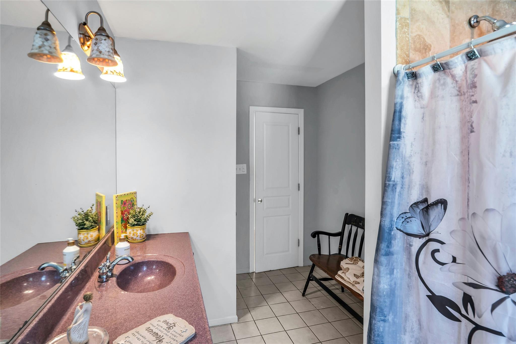 11 Grove Avenue, Saint James, NY 11780