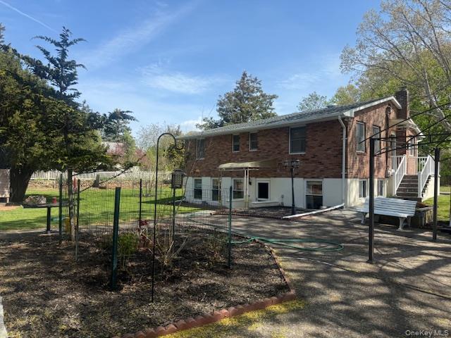 4225 Stars Road, East Marion, NY 11939