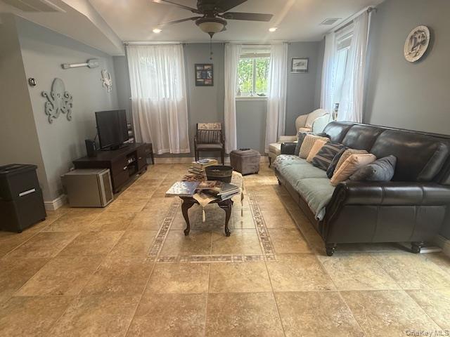 4225 Stars Road, East Marion, NY 11939