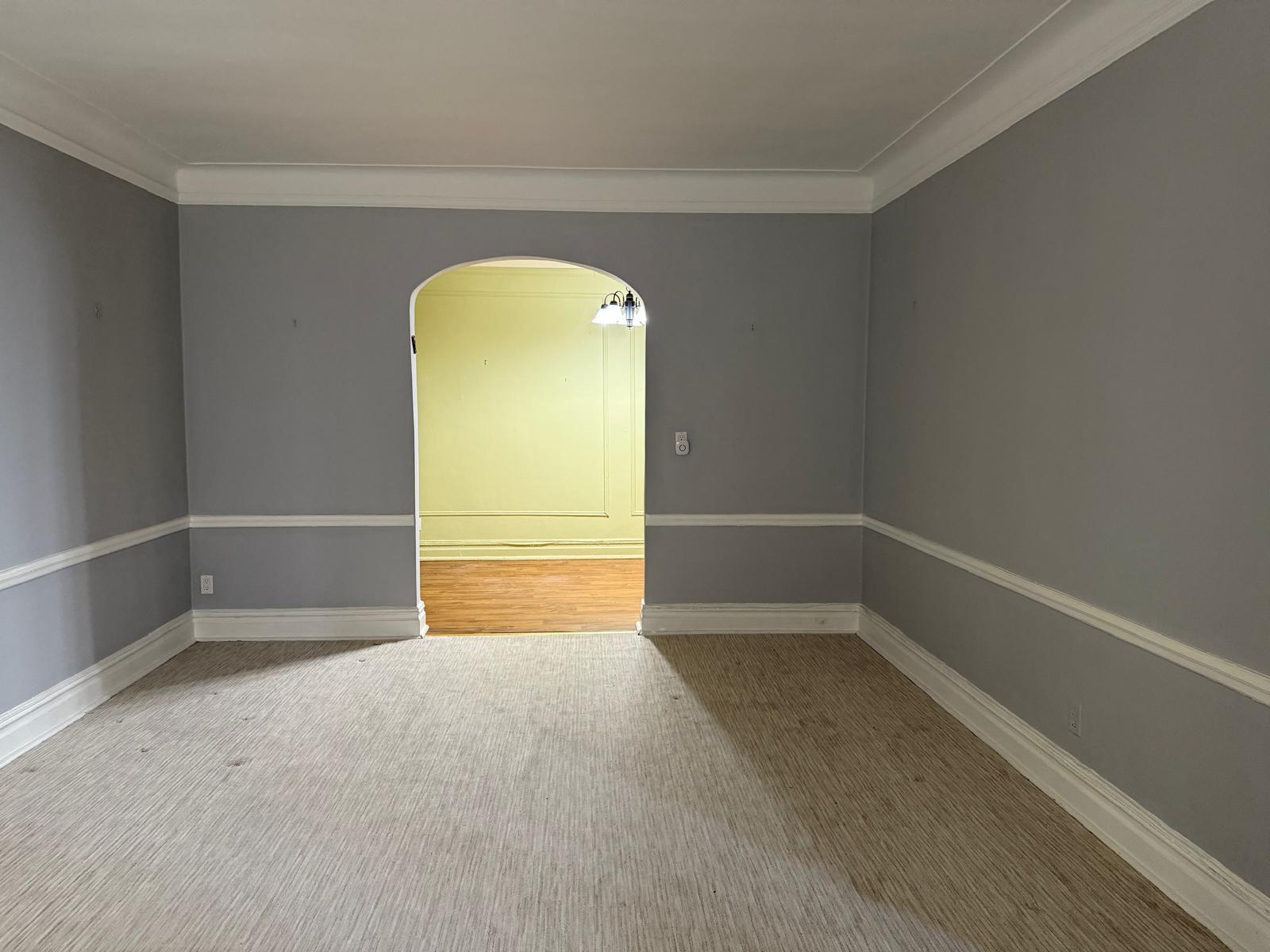 1 Meadow Drive # 3D, Woodmere, NY 11598