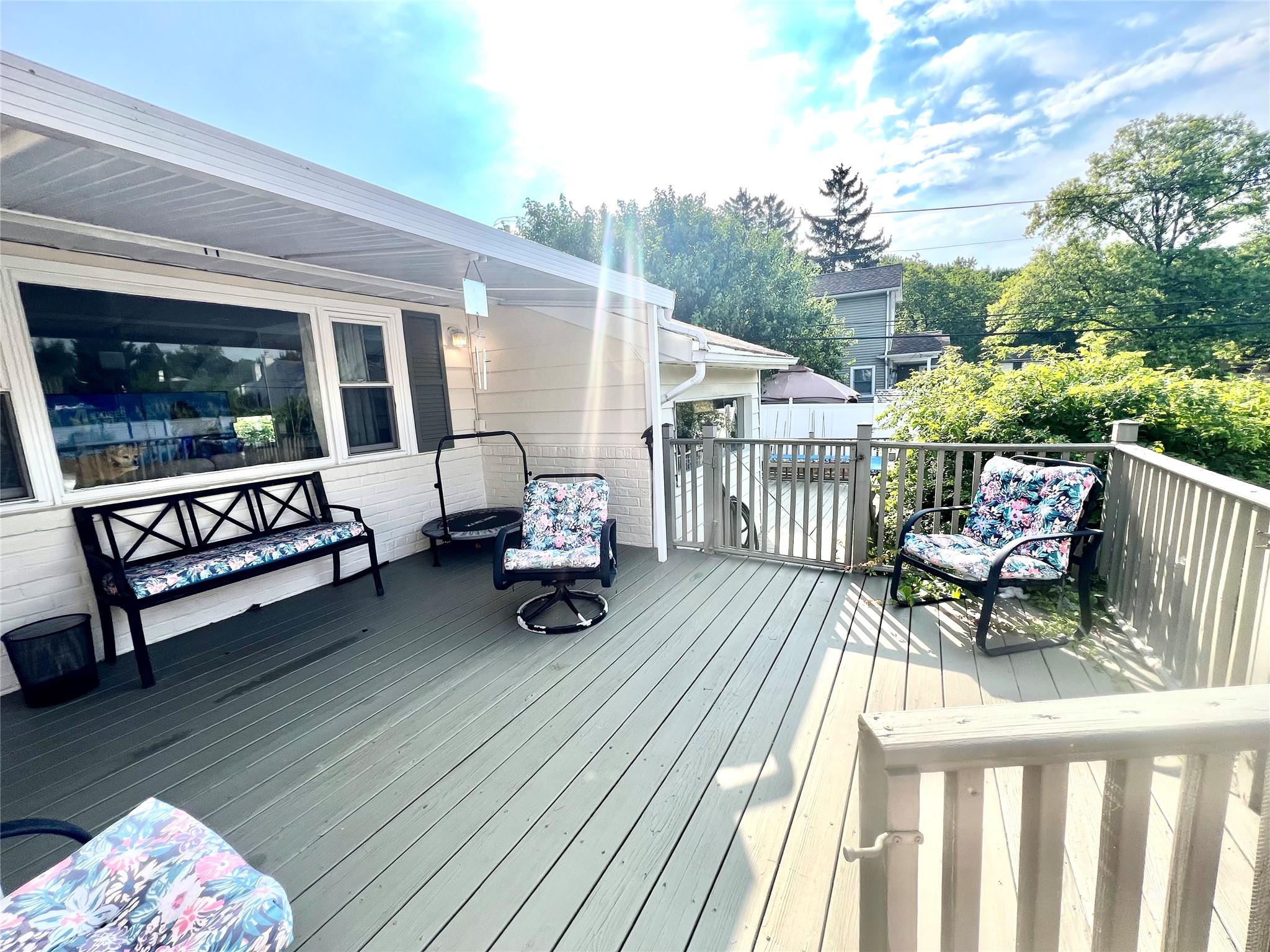 11 Pearl Street, North Woodmere, NY 11581