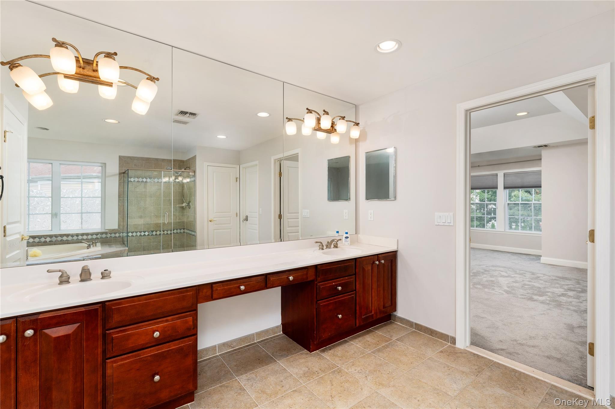 48 Avolet Court, Mount Sinai, NY 11766