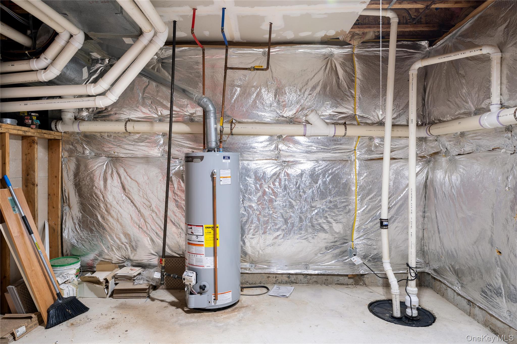 48 Avolet Court, Mount Sinai, NY 11766