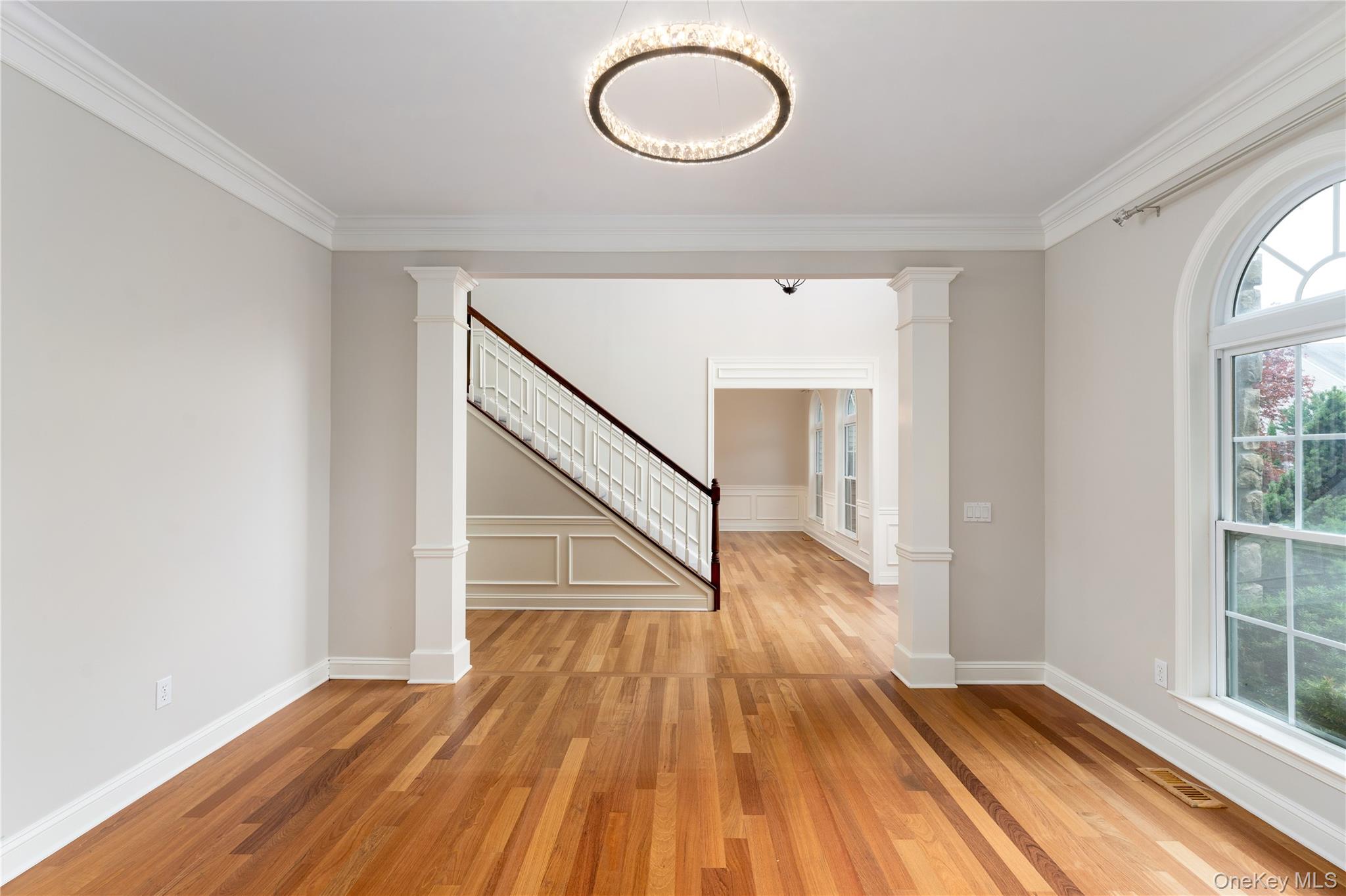 48 Avolet Court, Mount Sinai, NY 11766