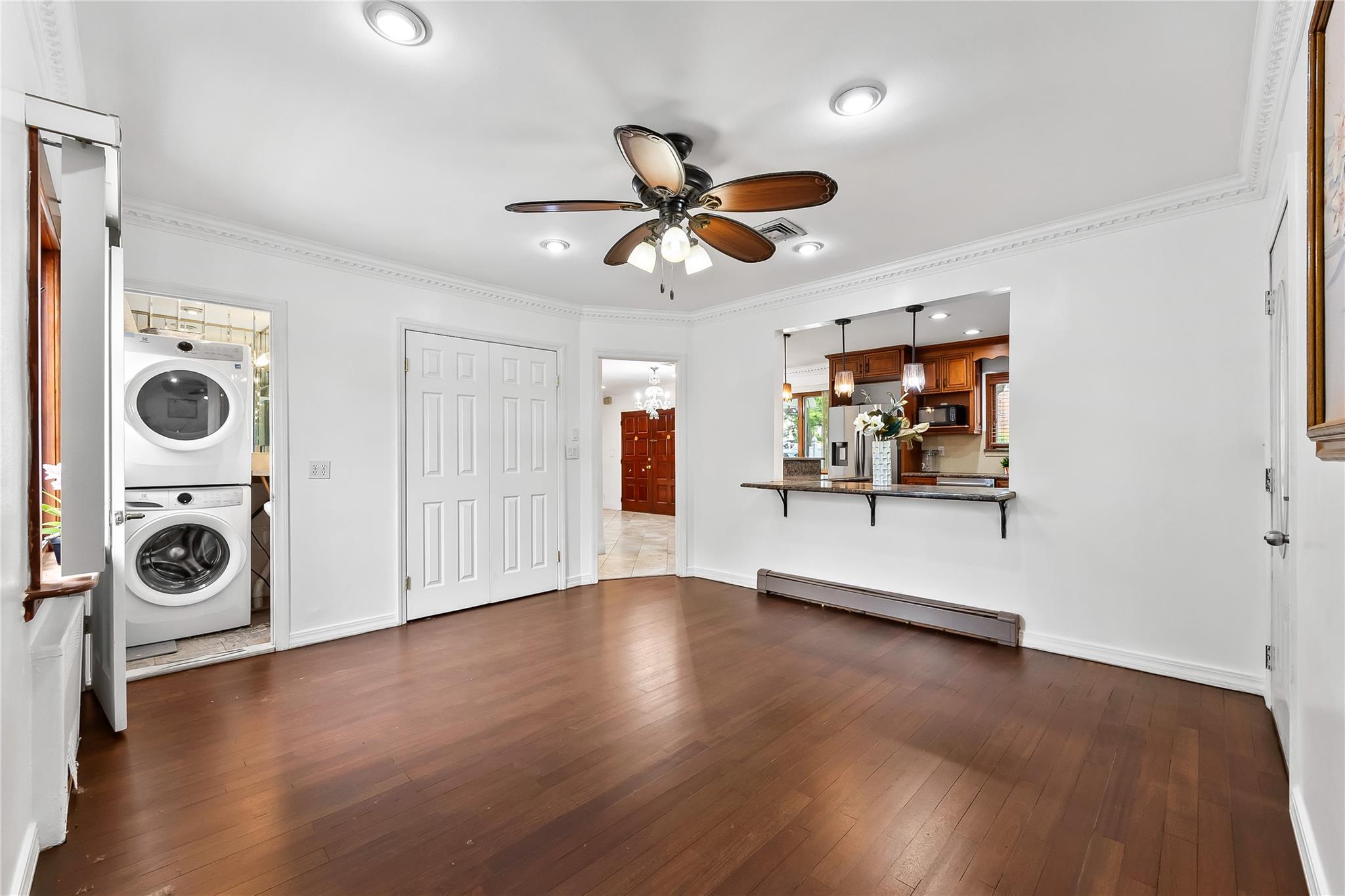 154-70 11th Avenue, Beechhurst, NY 11357