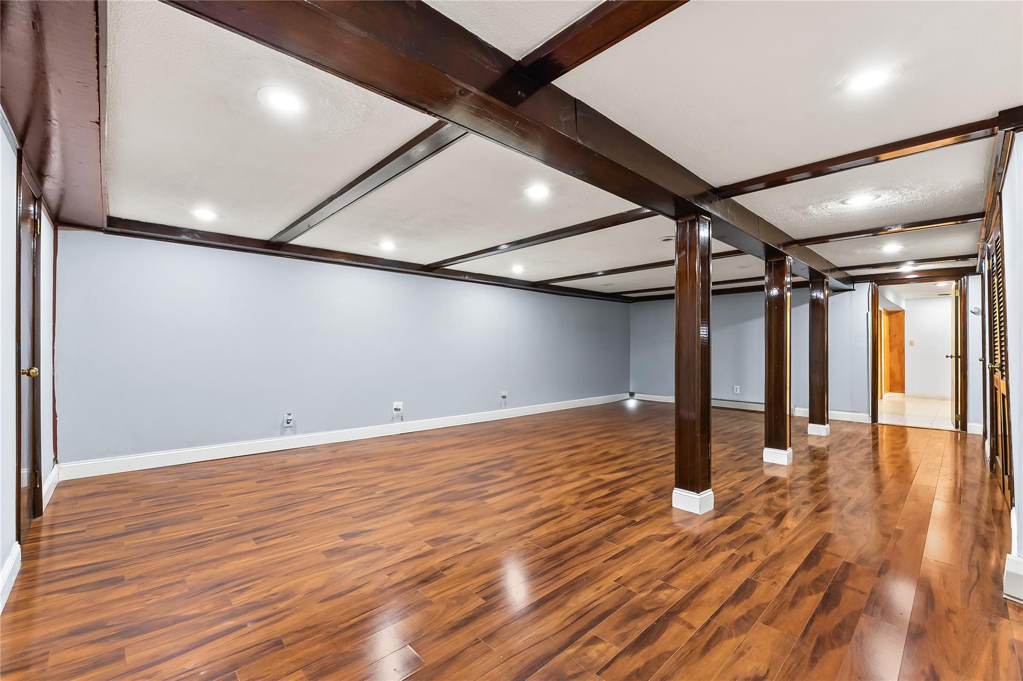 154-70 11th Avenue, Beechhurst, NY 11357