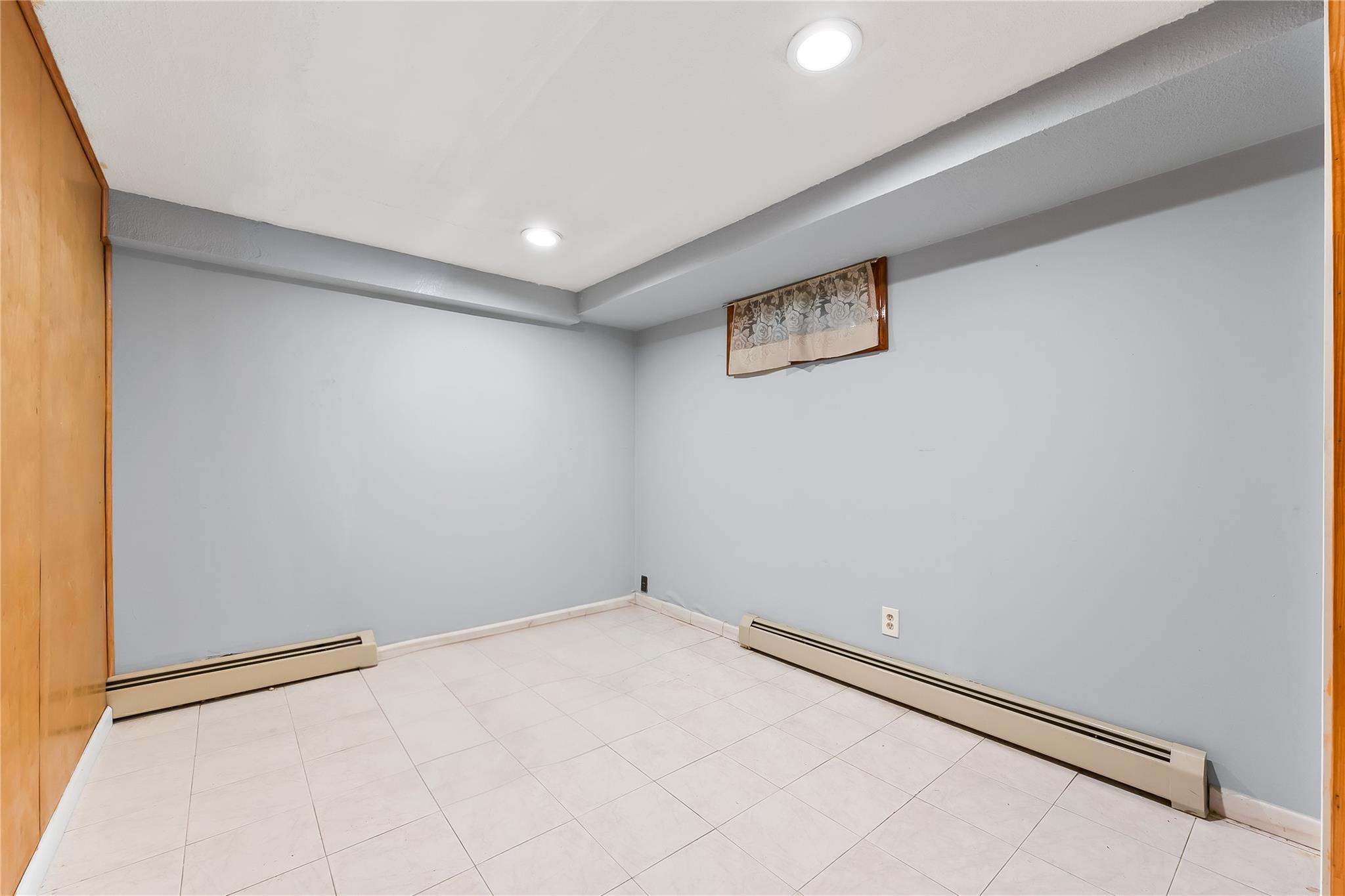 154-70 11th Avenue, Beechhurst, NY 11357