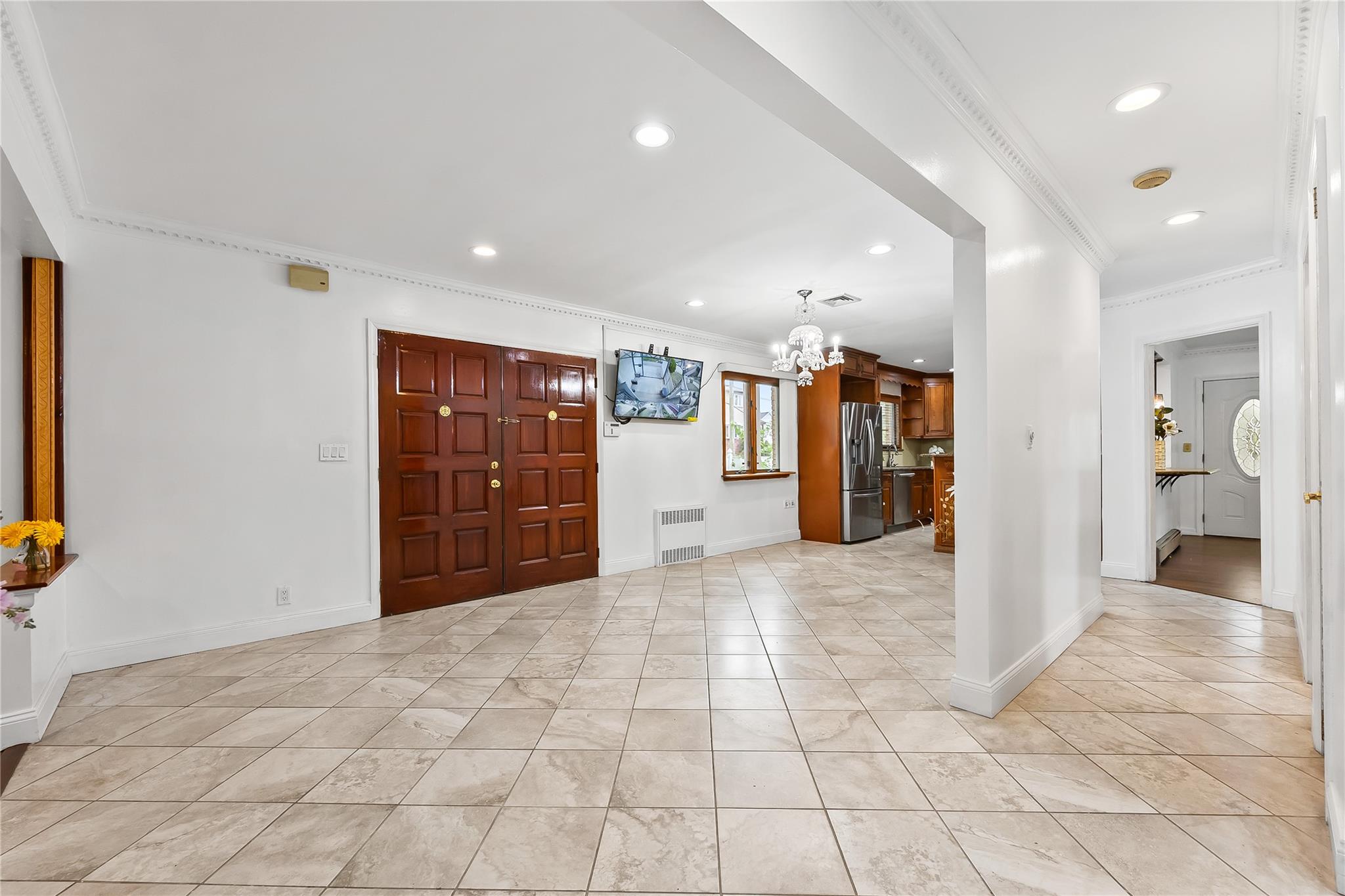 154-70 11th Avenue, Beechhurst, NY 11357