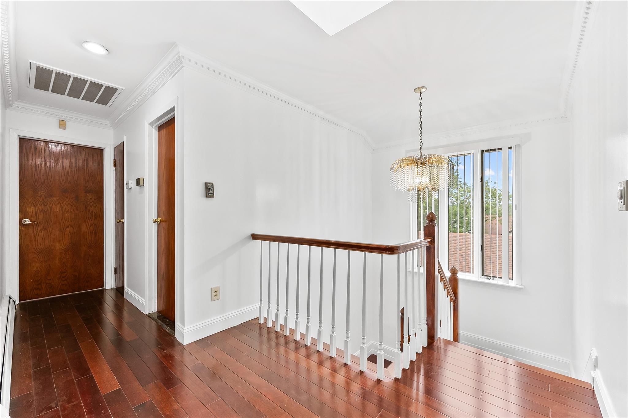 154-70 11th Avenue, Beechhurst, NY 11357