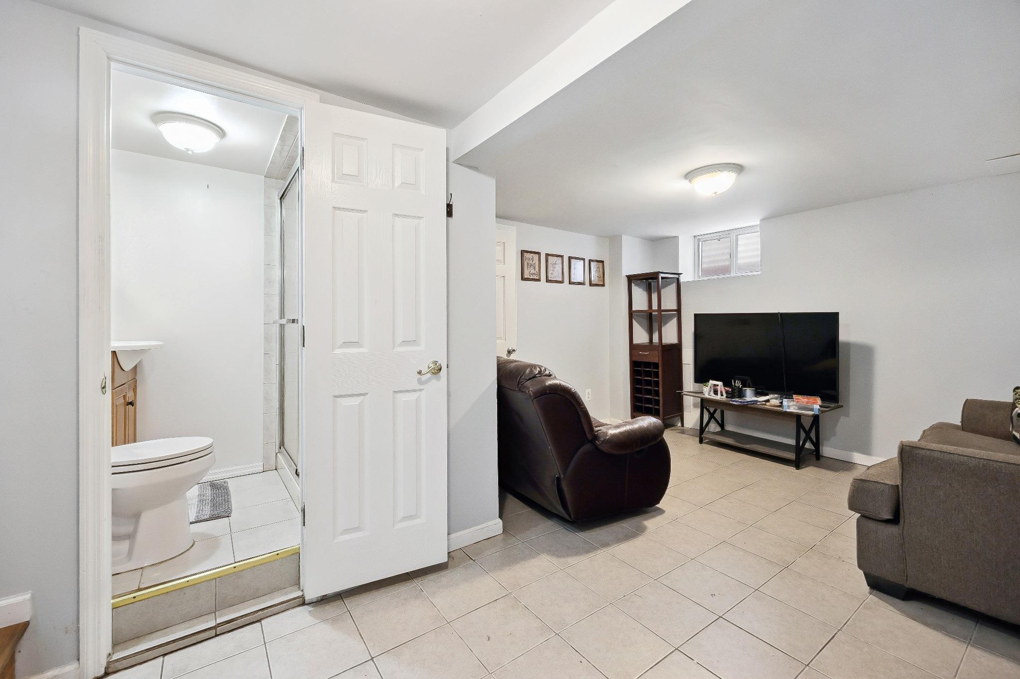 1639 Hone Avenue, Bronx, NY 10461