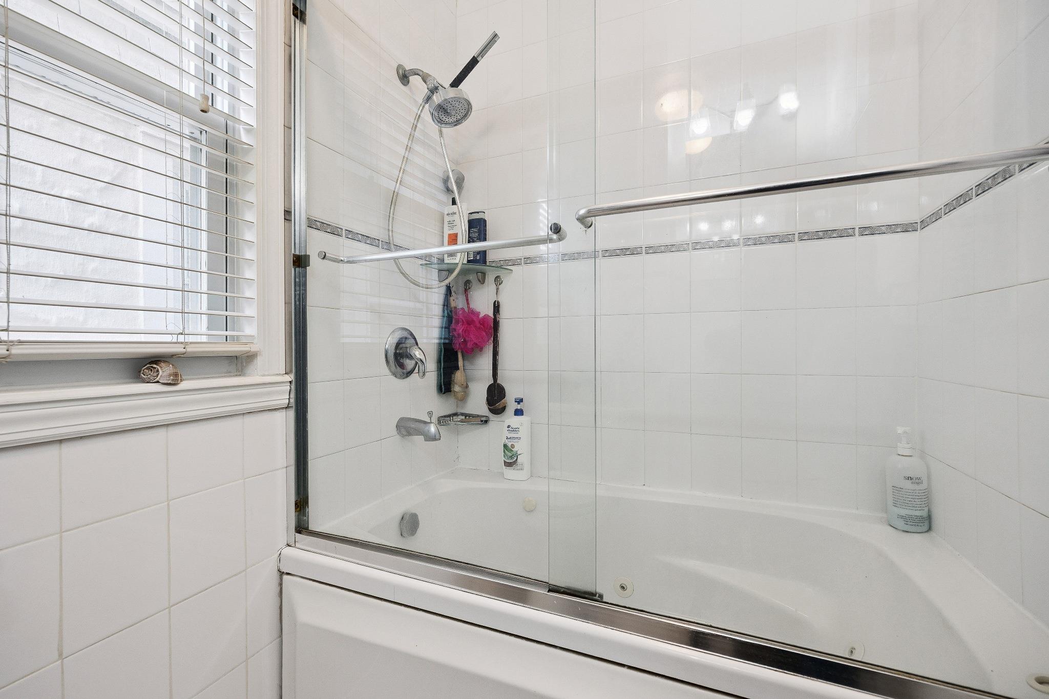 1639 Hone Avenue, Bronx, NY 10461